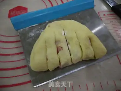 Make Onion ham rolls step 4