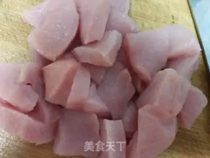 Make Tasty meat pine step 1