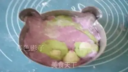 Make Sweet bear juice bread step 12