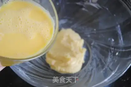 Make Old yogurt hotcake roll step 5