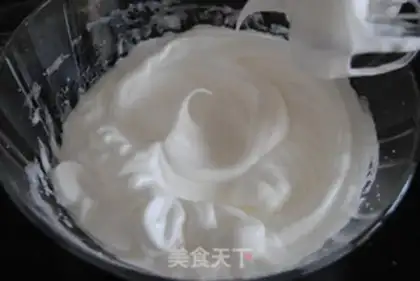 Make Old yogurt hotcake roll step 8