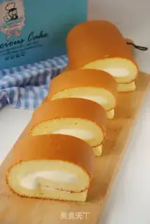 Make Old yogurt hotcake roll step 16