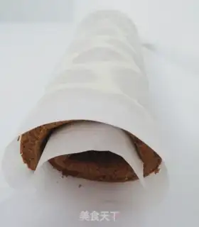 Make A giraffe roll step 10