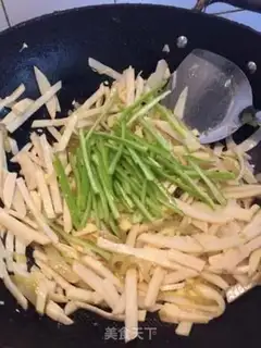 Make Fried silk step 2