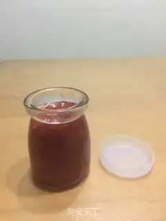 Make Homemade strawberry sauce step 4