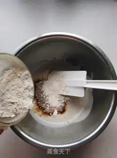 Make Low-fat banana oatmeal step 4