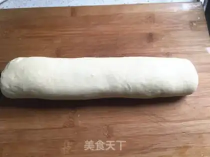 Make Honey pineapple rolls step 7