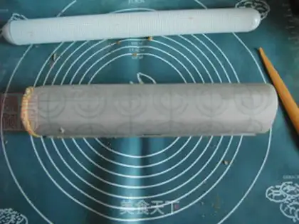 Make Four rolls of original step 14