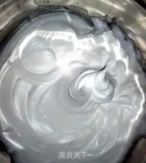 Make Jelly cake rolls step 2