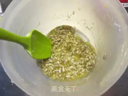 Make Roman shield cookies step 10