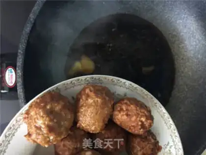 Make Red burning lion head step 10