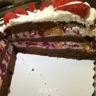Make Creative fruit cake step 3