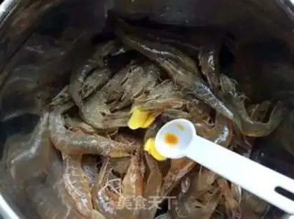 Make Garlic fans baked shrimp step 2