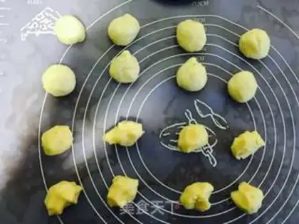 Make Zippa pineapple step 8