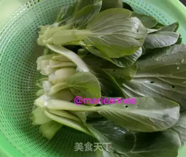 Make Garlic chicken caterpillar step 1