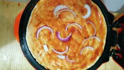 Make Pizza made of tacos step 6
