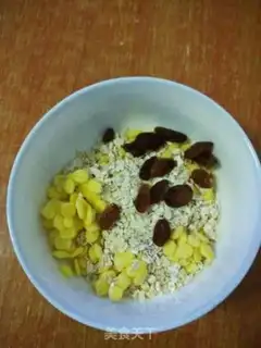 Make Cornflake oatmeal step 3