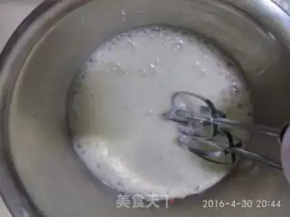 Make Sugar cream birthday cake step 6