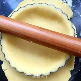 Make French Fruit Tower step 16