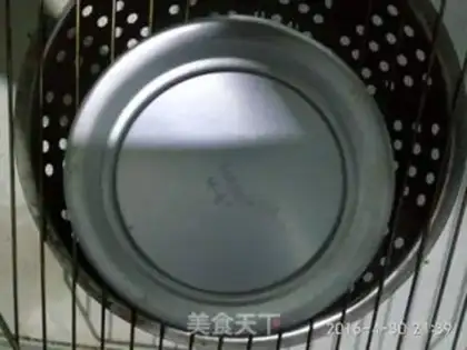 Make Sugar cream birthday cake step 14