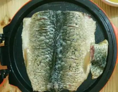 Make Pancakes and roasted fish step 4
