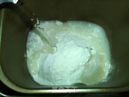 Make Hand-out pan helmets step 4