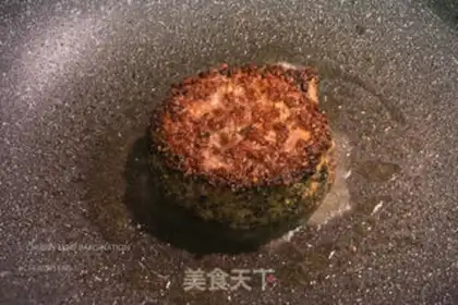 Make Hawaiian pineapple burger step 3