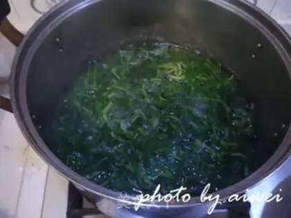Make Egg rolls step 1