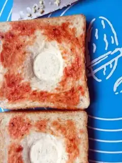 Make Toast eggs step 2