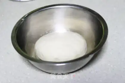 Make Egg-bread step 0
