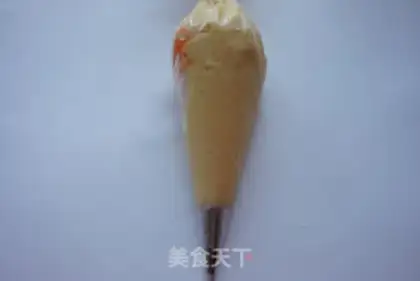 Make Roman shield step 4