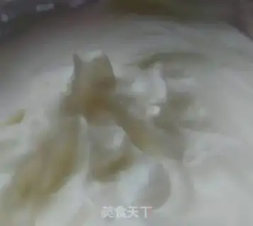 Make Barbie dolls flipping candy cake step 3