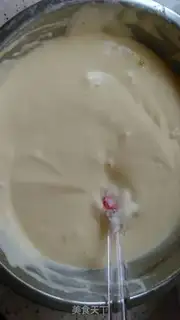 Make Barbie dolls flipping candy cake step 4