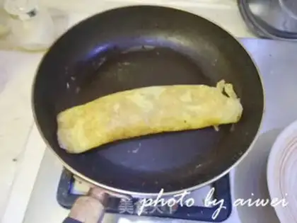 Make Egg rolls step 11
