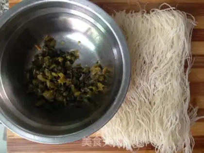 Make Sour crumb soup step 1