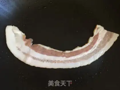 Make owl fried eggs step 4
