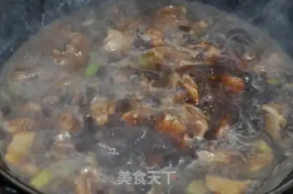 Make Red beef noodles step 7