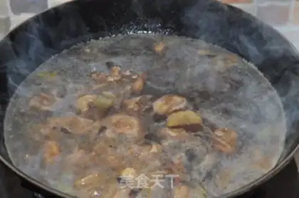 Make Red beef noodles step 8