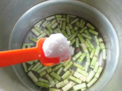 Make Snow pickles are wild step 5
