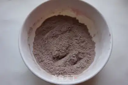 Make Sour cocoa cake step 0