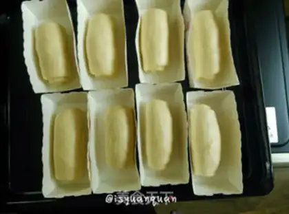 Make Paper box coconut bread step 5