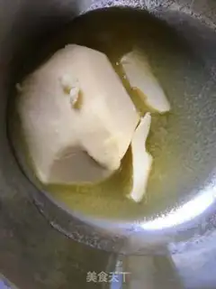 Make Sugar toast step 1