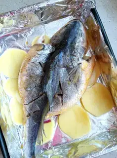 Make Spicy beans roasted all the fish step 4