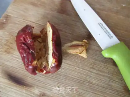 Make Nut dates step 1