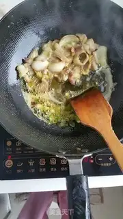 Make Onion fried meat step 3