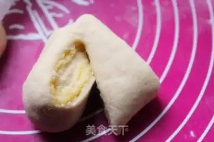 Make Heart-shaped coconut bread step 15