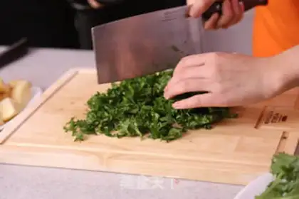 Make Blue mashed potatoes step 1