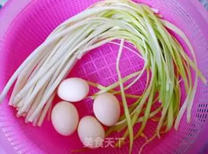 Make Sour eggs step 0
