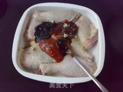 Make Three chowed chicken legs step 1