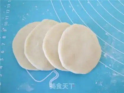 Make Light milk rose bread step 5